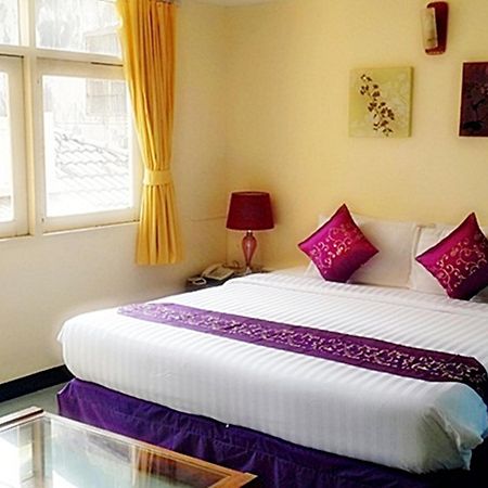 Sawasdee Sukhumvit Inn Bangkok Extérieur photo