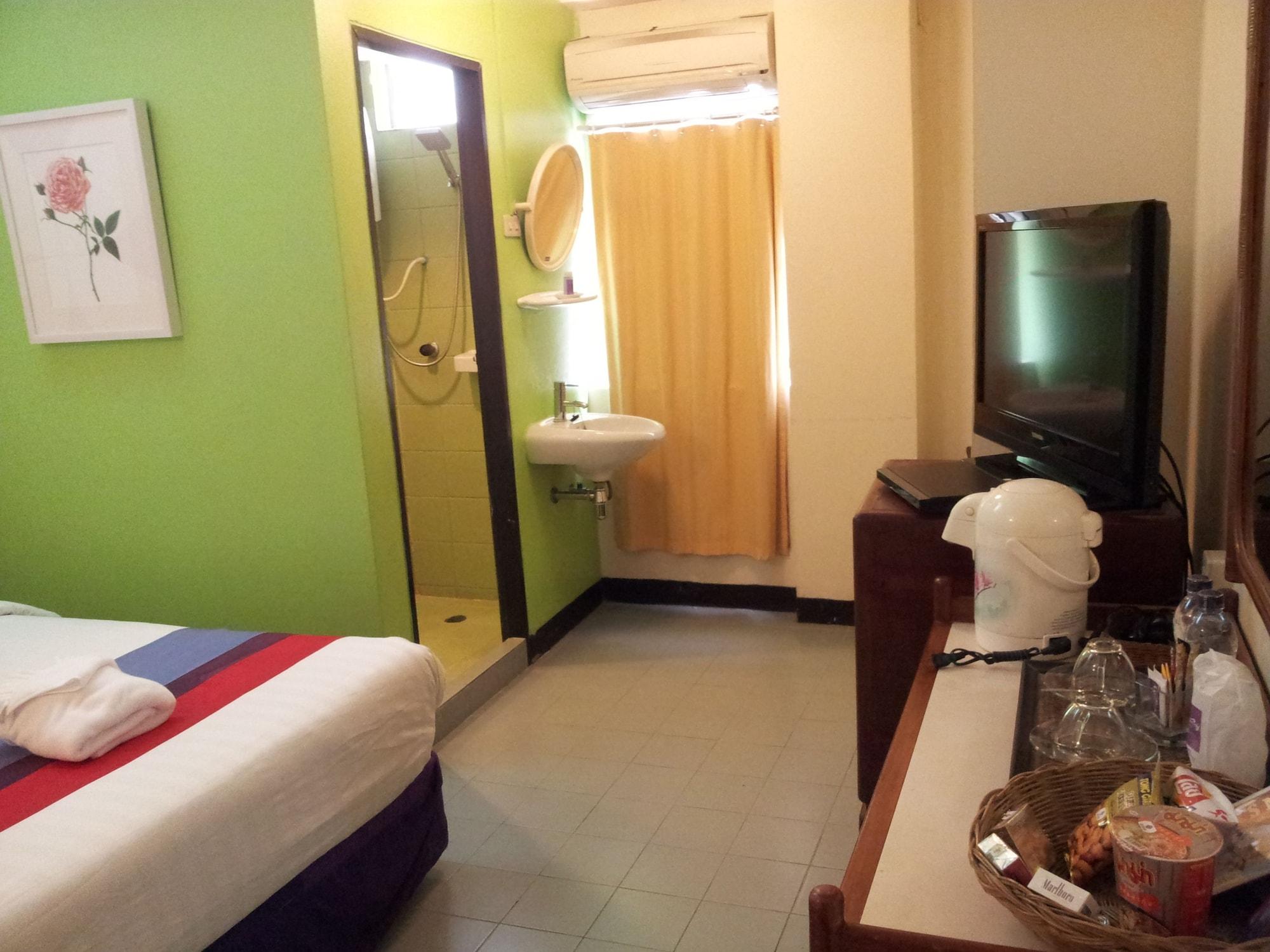 Sawasdee Sukhumvit Inn Bangkok Extérieur photo
