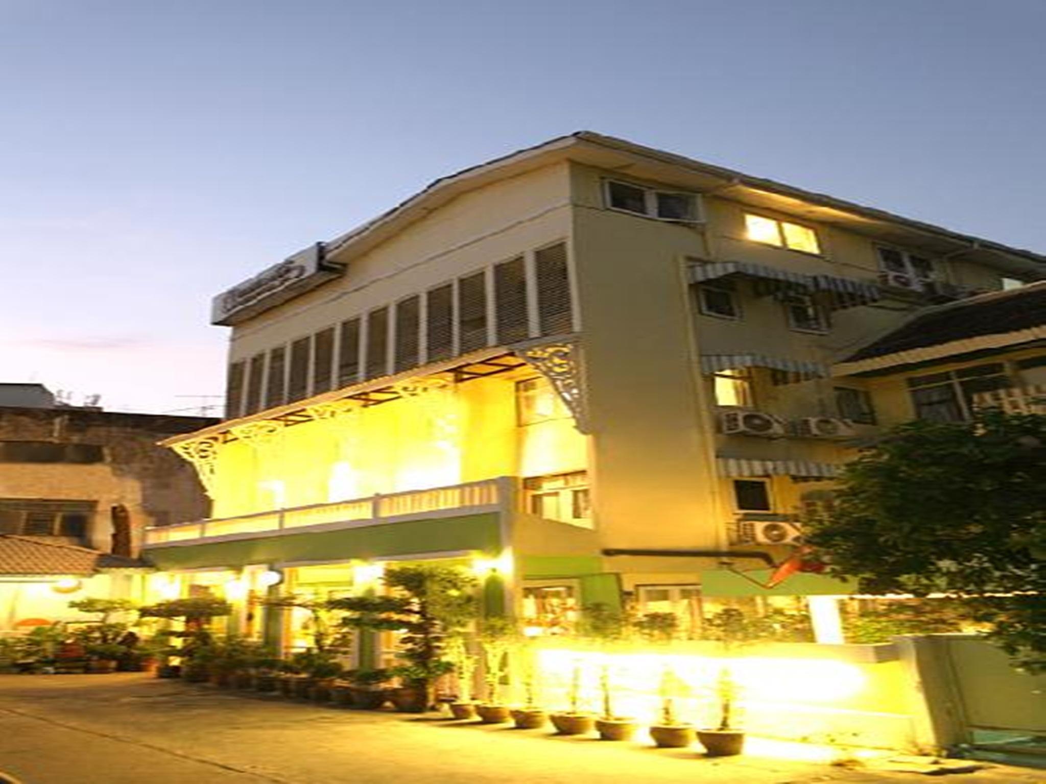 Sawasdee Sukhumvit Inn Bangkok Extérieur photo